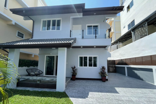 House for Sale in South Pattaya - 4 Bed 2 Bath