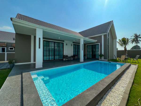 Nordic Style House for Sale in East Pattaya - 3bed 4 bath image