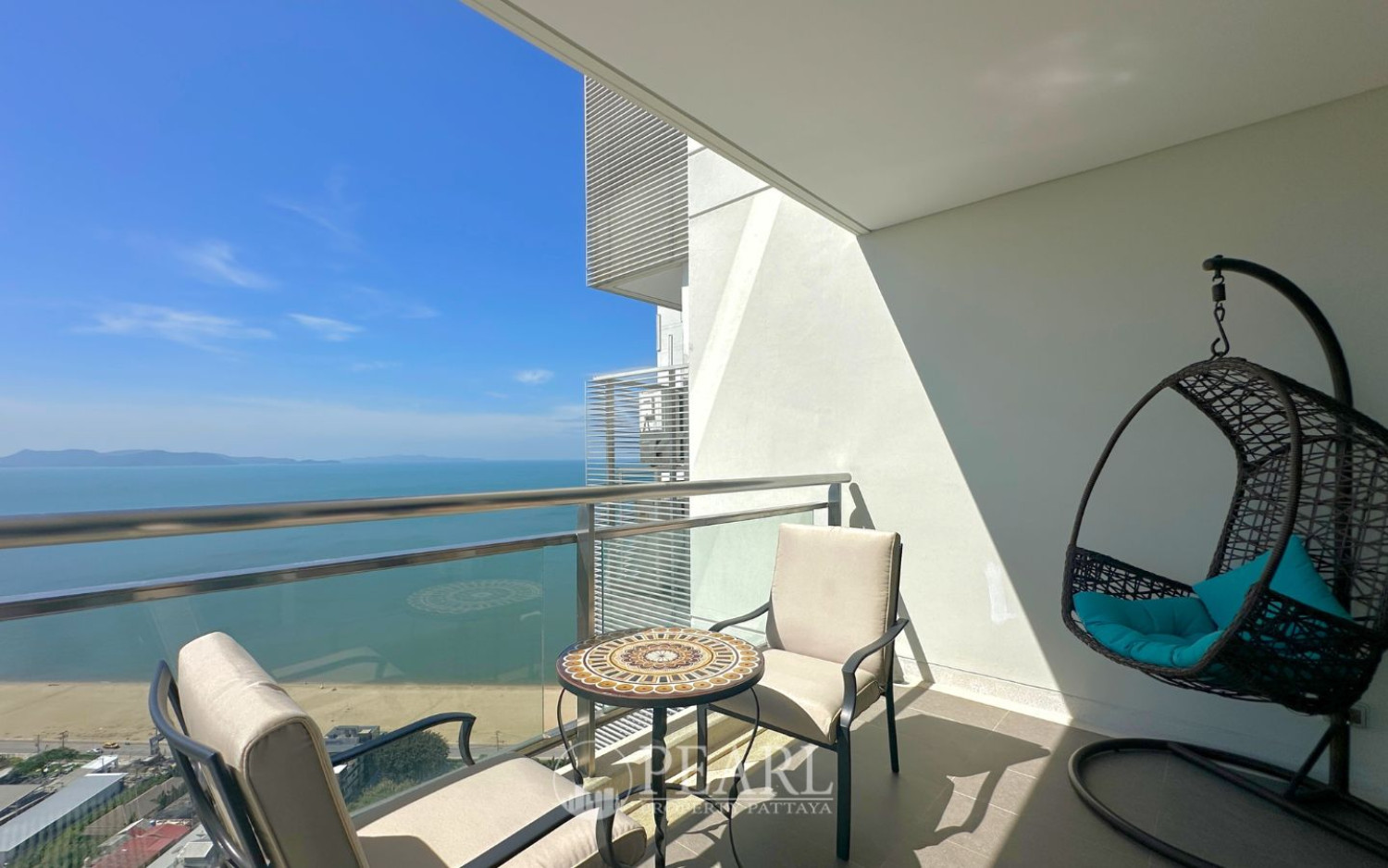 Reflection - 2 Bed 2 Bath With Sea View (28th Floor) image 1