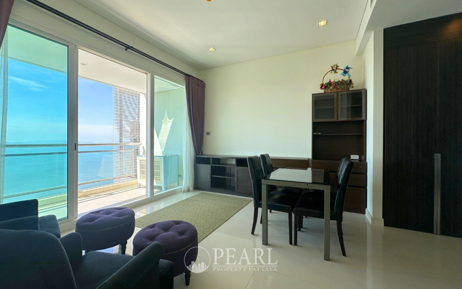 Reflection - 1 Bed 1 Bath With Sea View (28th Floor) image 2