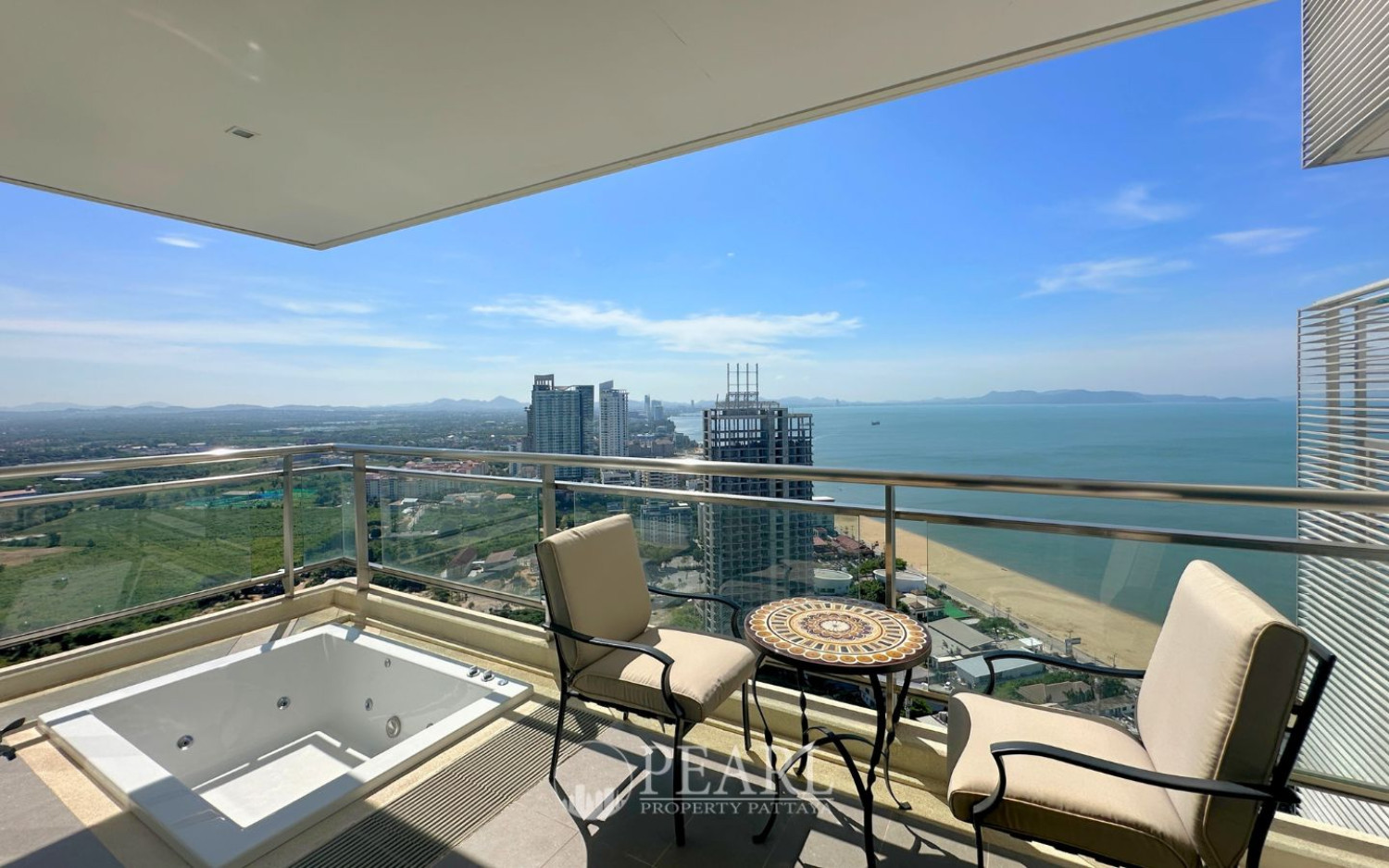 Reflection - 2 Bed 2 Bath With Sea View (28th Floor) image 2