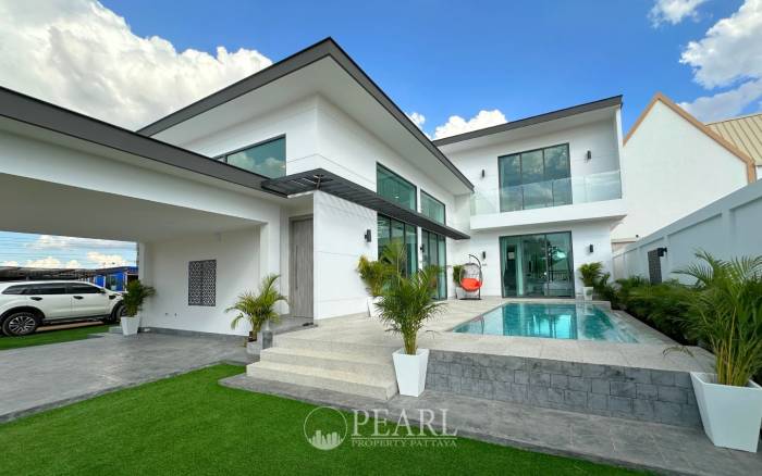 Layan Residence - 3 Bed 4 Bath with Private swimming pool