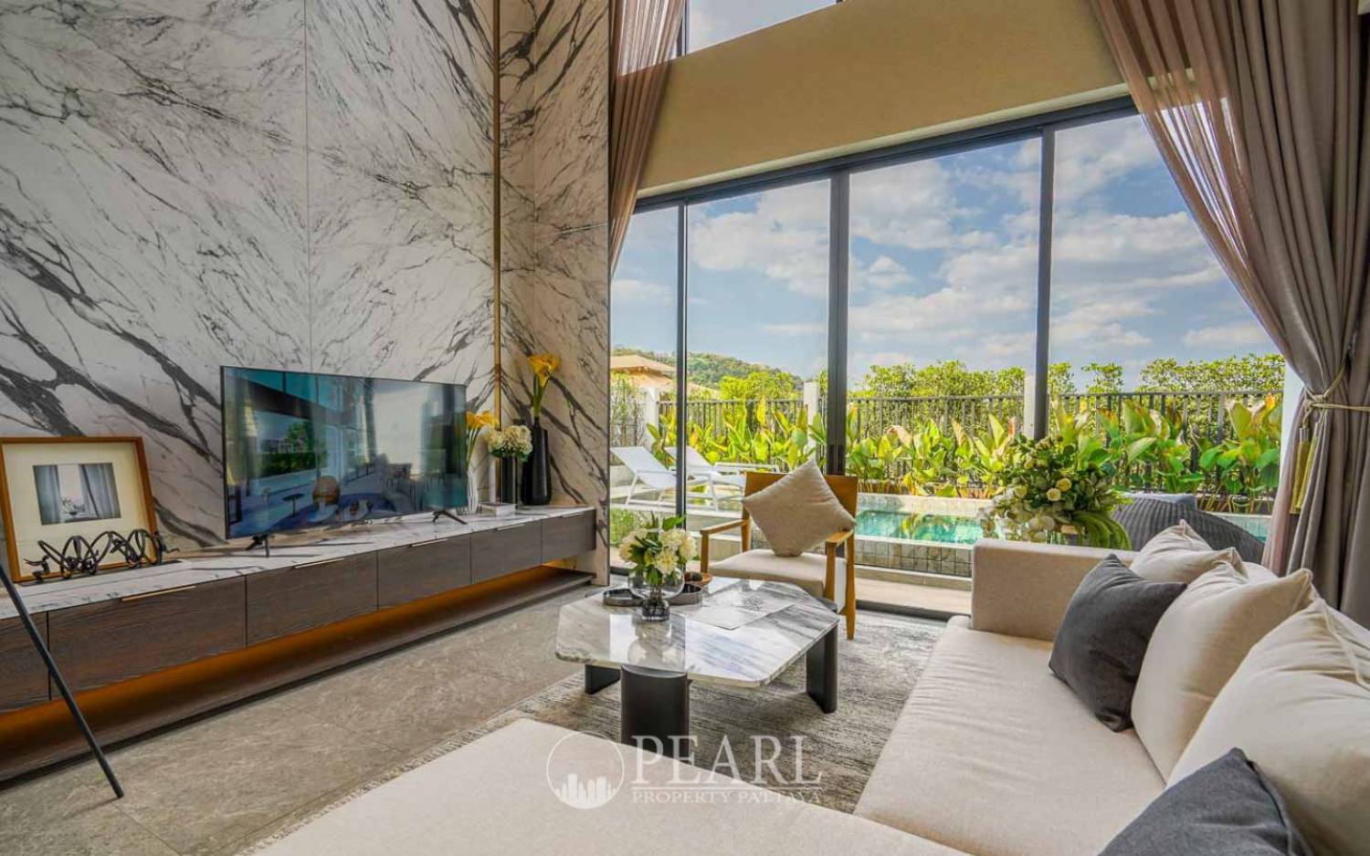 Highland Park - 4 Bed 5 Bath Private Pool (Cassia) image 3