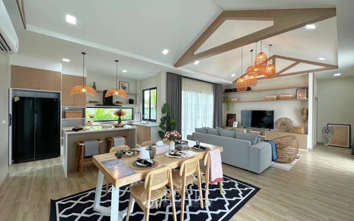 Living 17 At Siam Country : 3 Bed 4 Bath With Private Swimming Pool