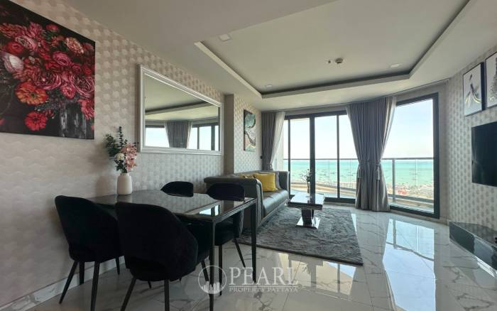 Arcadia Millennium Tower - 2 Bedrooms With Sea View & Private Jacuzzi (38th Floor) image