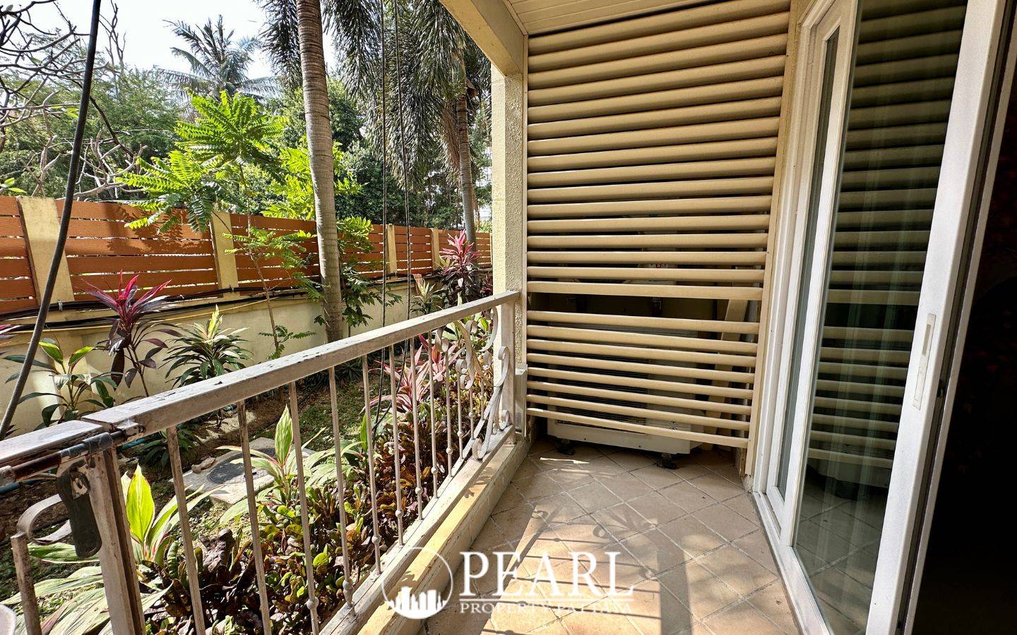 property-img