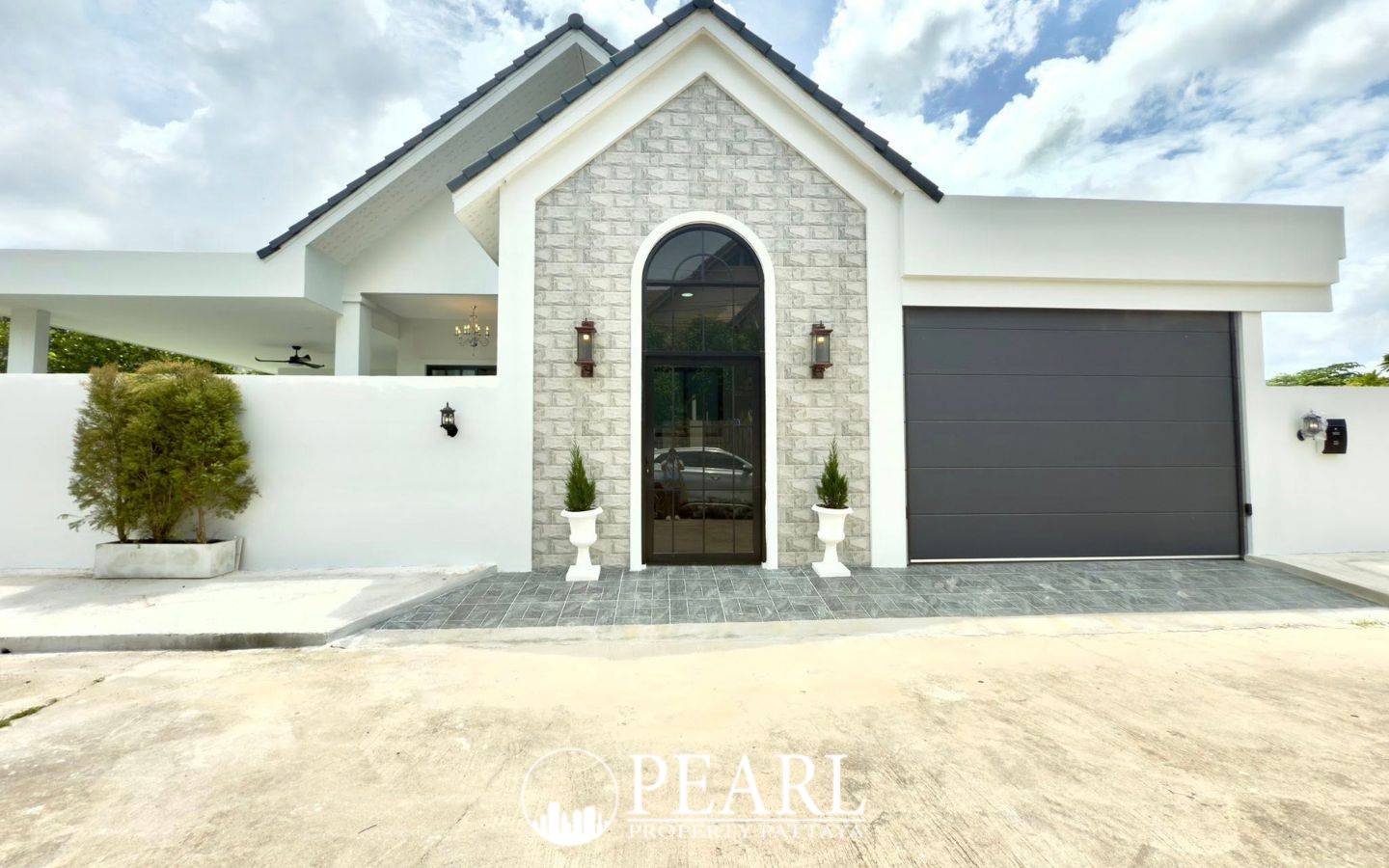 Park Hill Village image 3