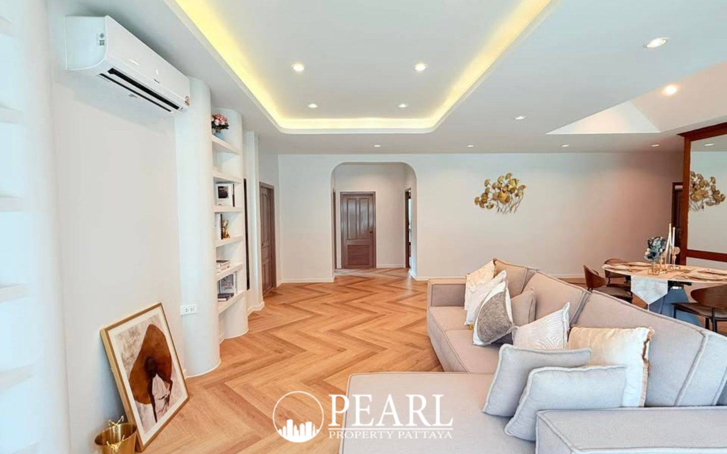 3 Bedroom House for Sale in European Thai House modern kitchen with appliances