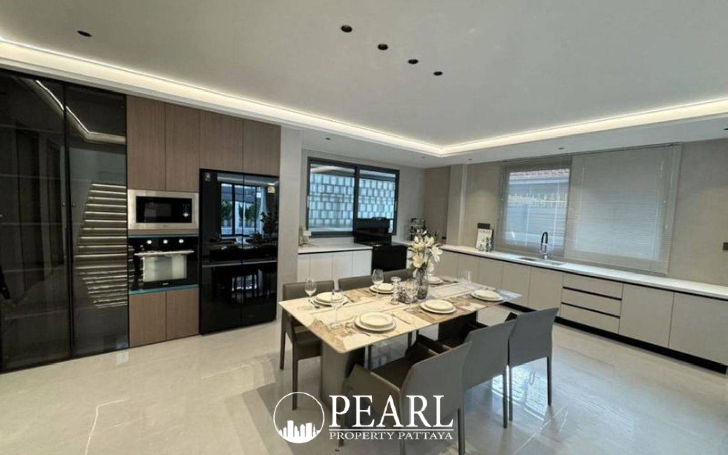 Eakmongkol Thepprasit - 6 Bed 7Bath image 3