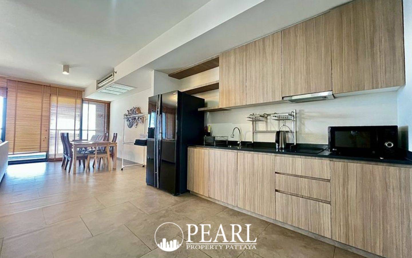 Zire Wongamat Condo - 2Bed 2Bath (Floor 27) image 3