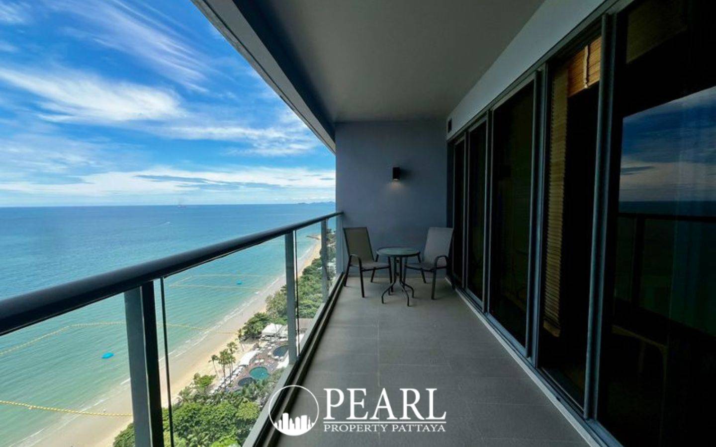 Zire Wongamat Condo - 2Bed 2Bath (Floor 27) image 1