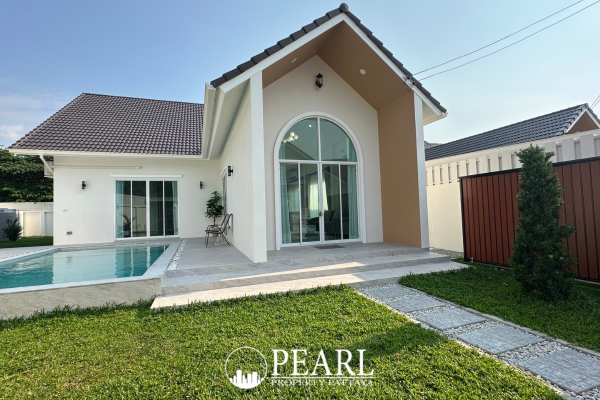 Modern Pool Villa in Mabprachan - 3 Bedrooms 4 Bathroom
