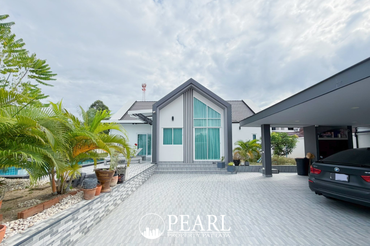 Nordic Pool Villa - 3 Bedrooms 4 Bathrooms image 3