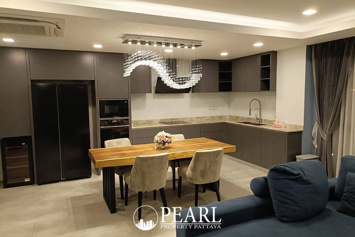 Serenity Residence - 3 Bedrooms 2 Bathrooms With Pool View (2nd Floor) image 1