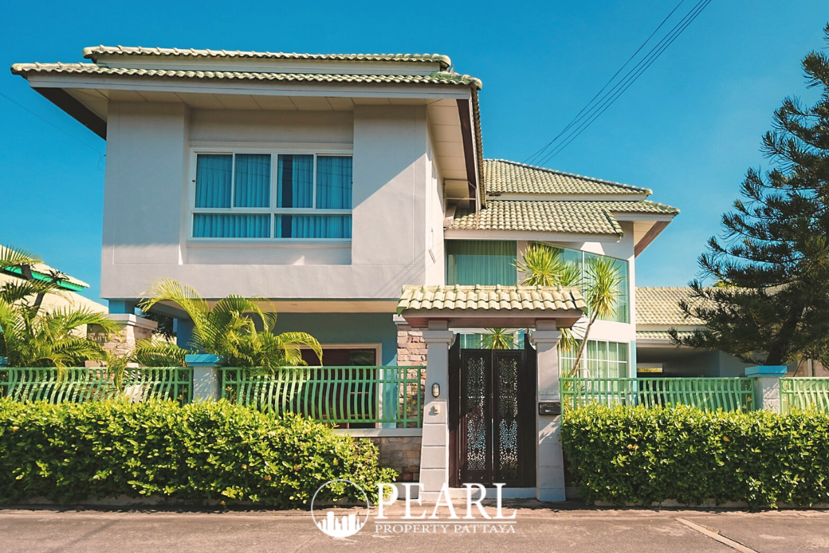 Siam Place - 4 Bedrooms 3 Bathrooms