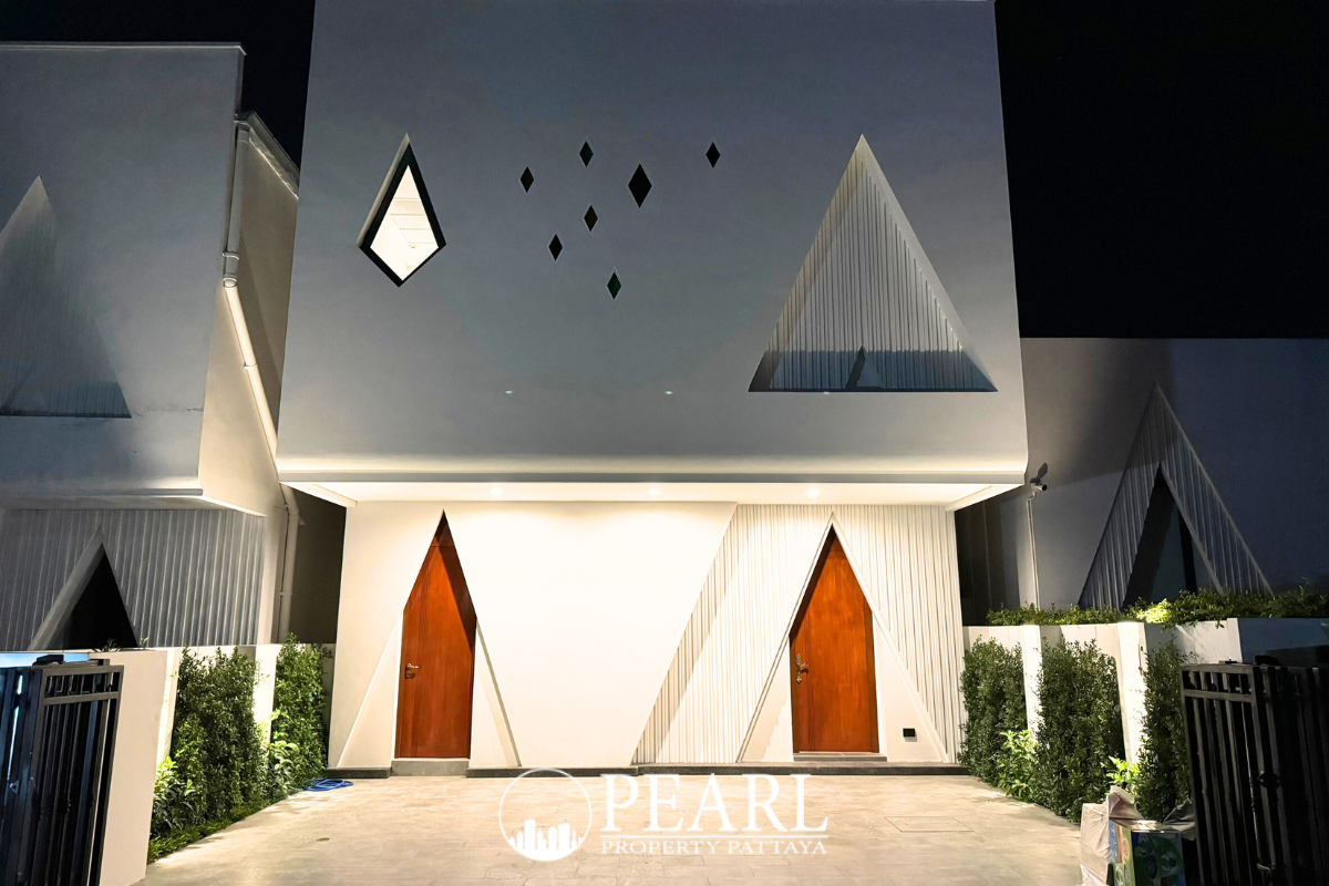 Inara Villa - 4 Bedrooms 5 Bathrooms