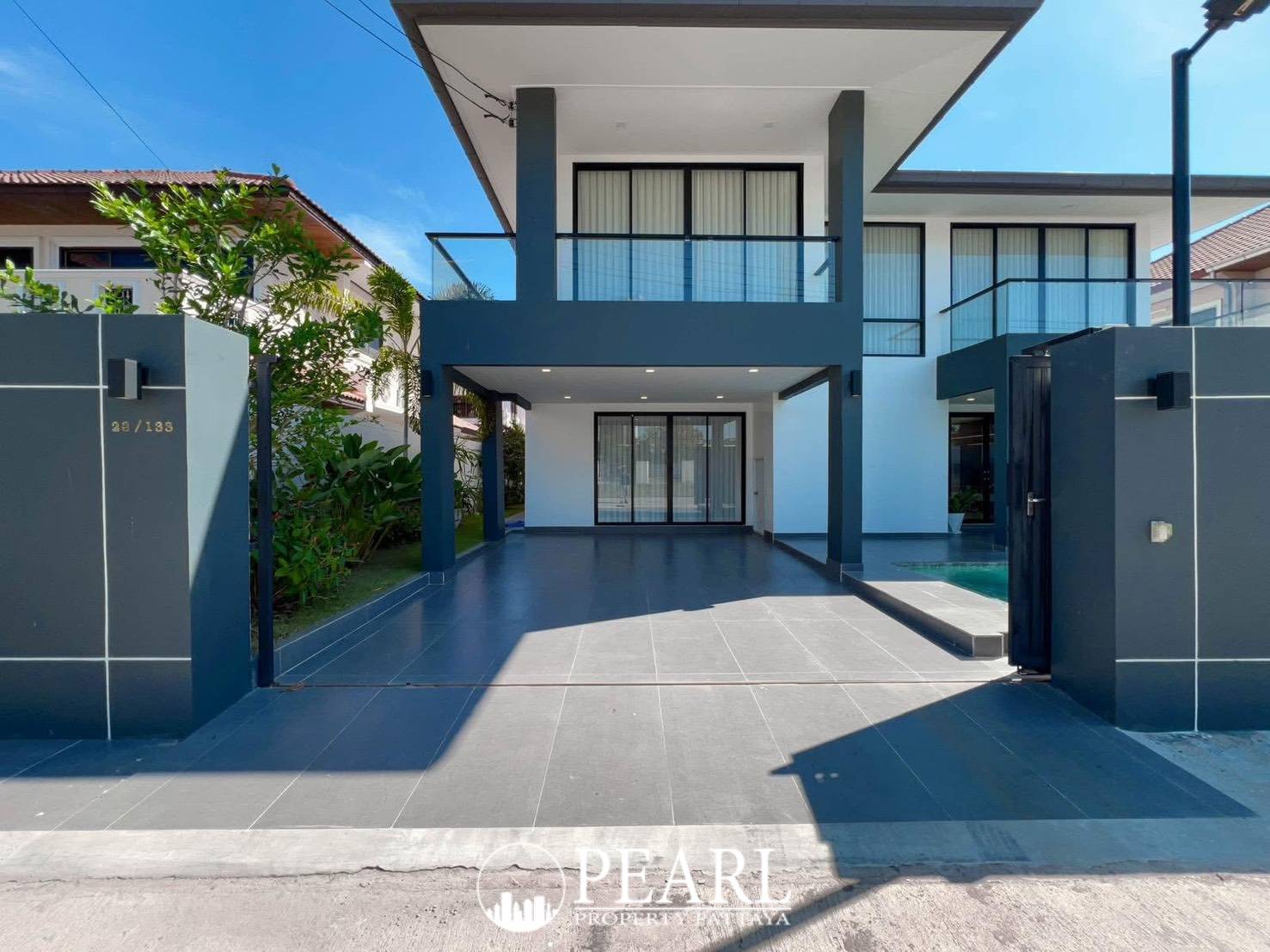 Pool villa for sale in Ekamongkol 6bed 7bath image 2