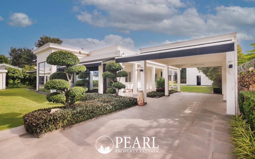 Luxury pool villa Mabprachan 2bed - 4bath