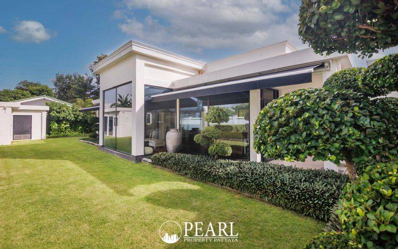 Luxury pool villa Mabprachan 2bed - 4bath image 2