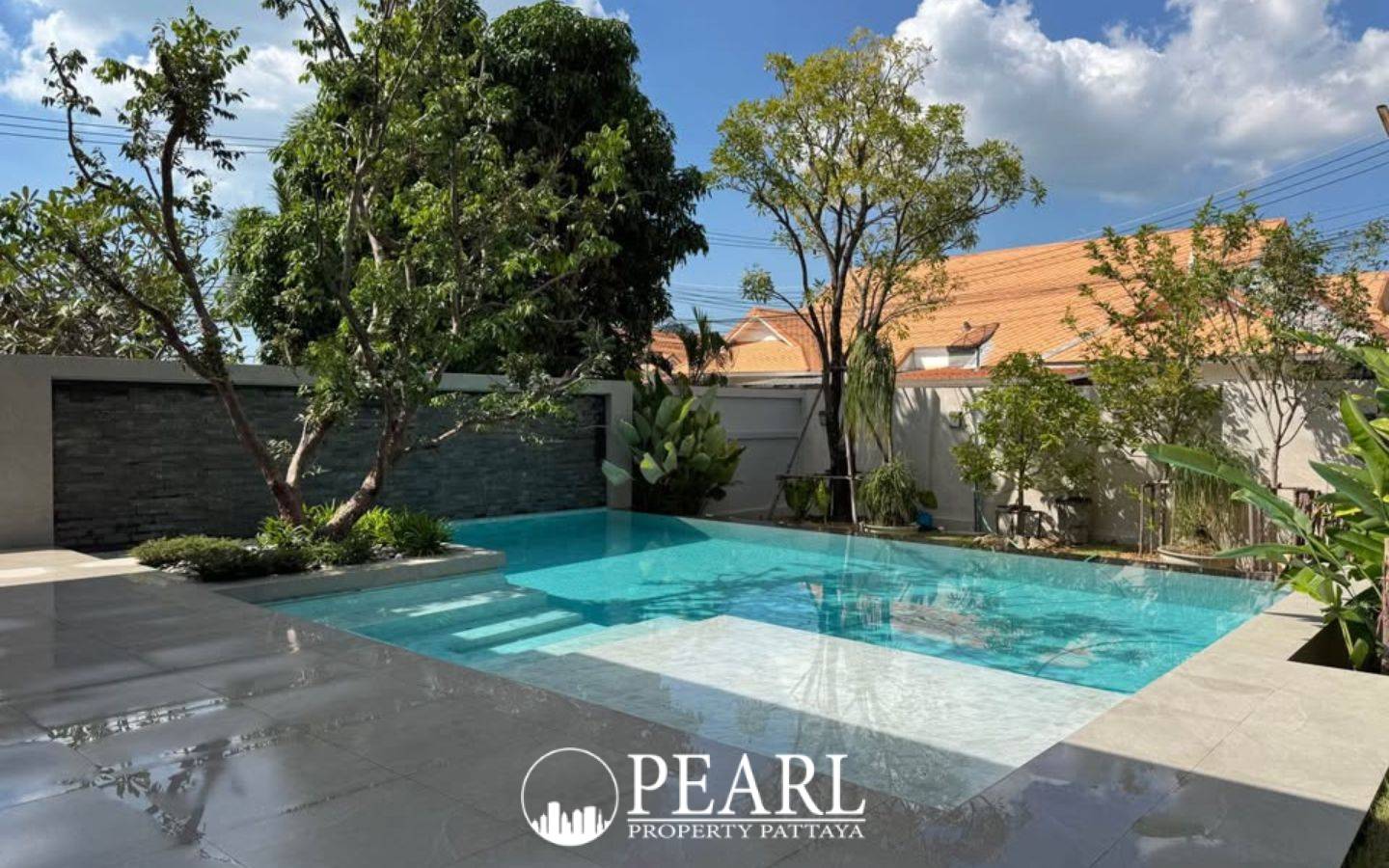 Baan Suan Neramit 3Bed - 4bath image 3