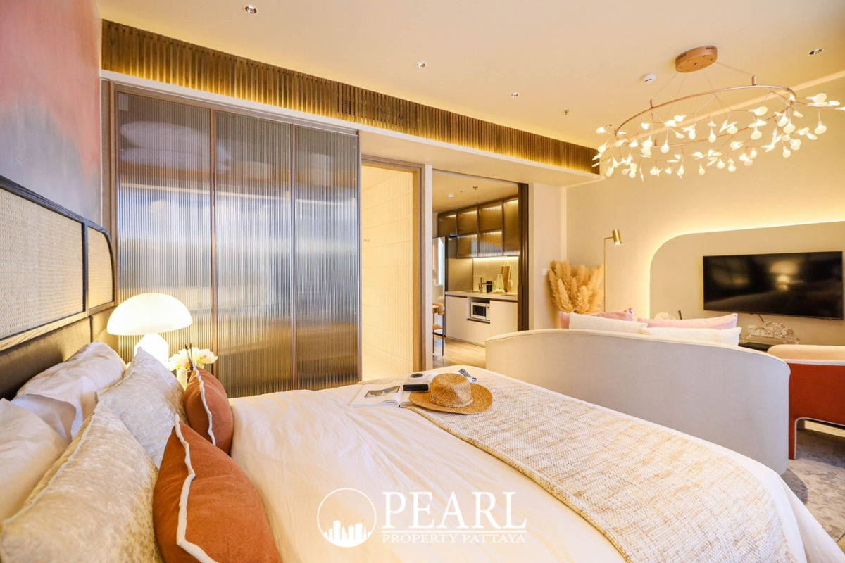 Arom Jomtien - 1 Bedrooms 1 Bathrooms Sea View (31st Floor) image 3